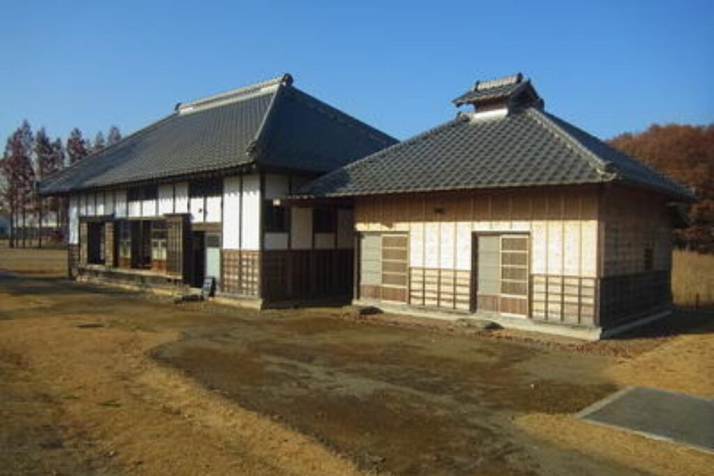 つくばスタイル館
研究学園駅前公園
古民家