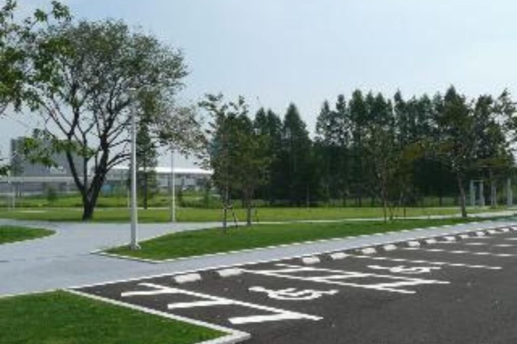 つくばスタイル館
研究学園駅前公園
古民家